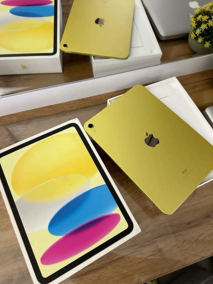 iPads Pallets Available